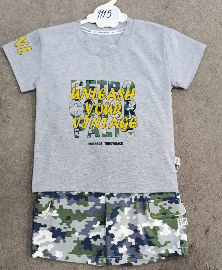 Boys Retro Graphic Tee & Camouflage Shorts Set – Grey & Army Green