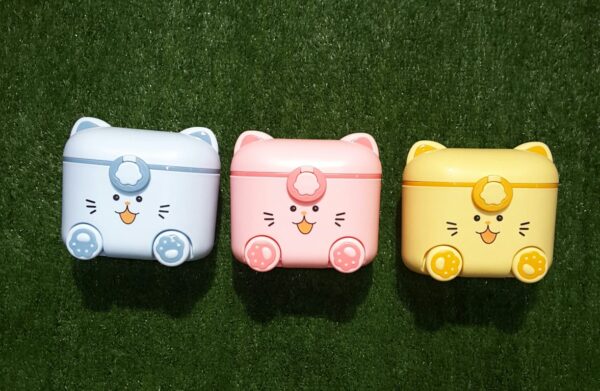 Cute Portable Baby Storage Box – Clip-On Travel Case for Pacifiers, Snacks & Essentials - Image 3